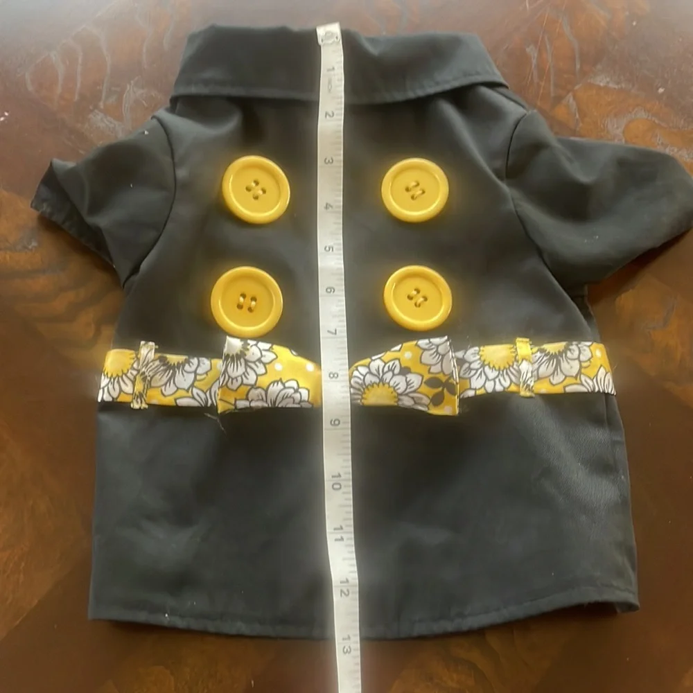 DC Garden Party Dog Trench Coat Black With Yellow Buttons Size Medium